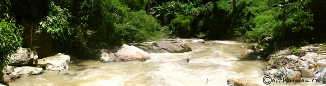 MAE WANG WATERFALL  BHUBHING  CHIANG MAI THAILAND_ ВОДОПАД  ЧИАНГ МАЙ ЧАНГ МЕЙ ТАИЛАНД