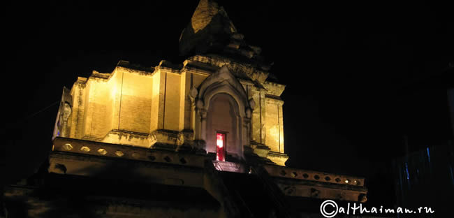 ВАТ ЧЕДИ ЛУАНГ_ЧИАНГ МАЙ_чАНГ МАЙ_WAT CHEDI LUANG_CHIANG MAI