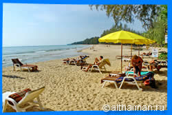 Phra Ae (Long) beach Activities 