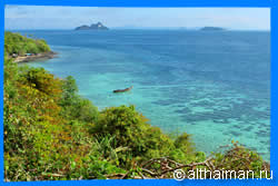 Phak Nam Beach, Phi Phi Island Travel Guide, Phi Phi Relax Beach Resort