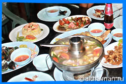 Loh Dalum Beach Restaurant, Where to Eat in Loh Dalum Beach