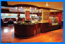 Стейк Хаус Coyote Phuket & Chicago, Мексиканский Ресторан, Маргарита Бар & Стейк-Хаус в Патонге