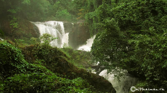 THAM PLA-PHA SUEA NAMTOK  NATIONAL PARK PA SUA WATERFALL MAE HONG SON NORTH THAILAND_СЕВЕРНЫЙ ТАИЛАНД ВОДОПАД ПА СЫА СУА МАЕ ХОНГ СОН ПЕЩЕРА РЫБ НАЦИОНАЛЬНЫЙ ПАРК