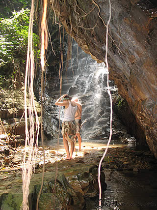 PANG AH NOI WATERFALL_ВОДОПАД ПАНГ А НОИ НОЙ СЕВЕРНЫЙ ТАИЛАНД