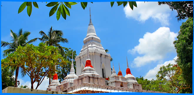 Wat Phu Khao Noi 