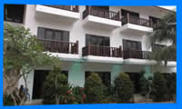 Mac's Bay resort