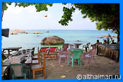Ao Plai Laem Beach Restaurants & Food